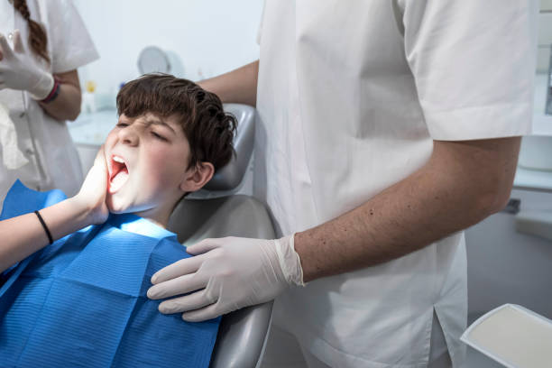 Best Emergency Broken Tooth Repair in Larimore, ND